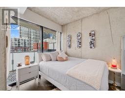 1305 - 11 Charlotte Street, Toronto, ON M5V0M6 Photo 9