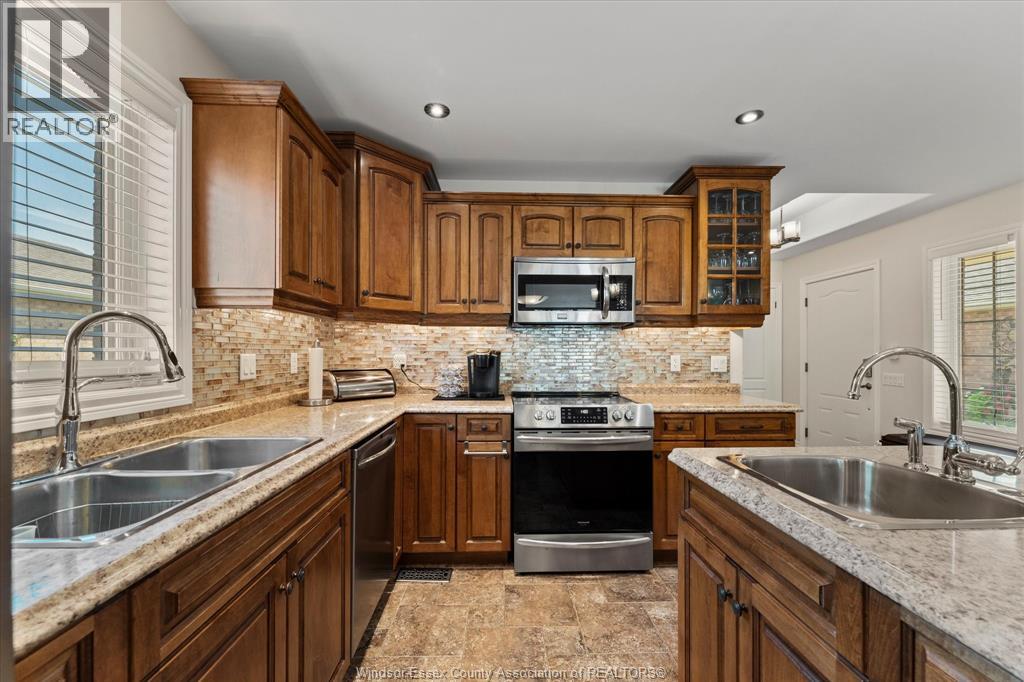 523 GOLFVIEW - Image 10