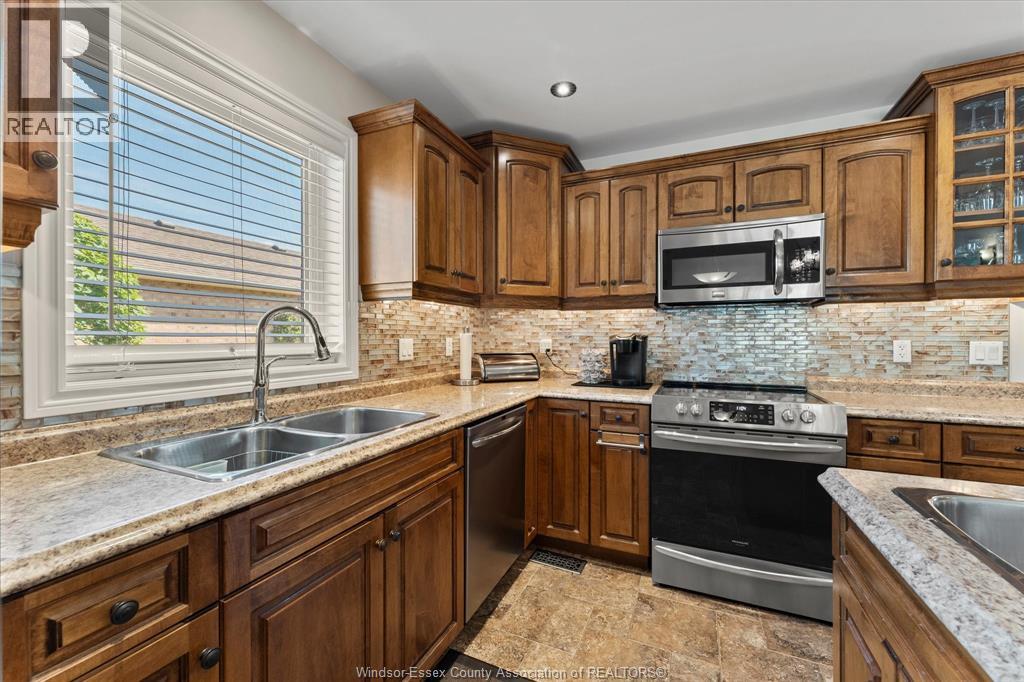 523 GOLFVIEW - 13