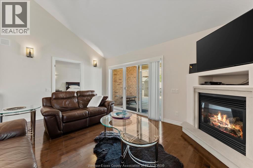 523 GOLFVIEW - 19