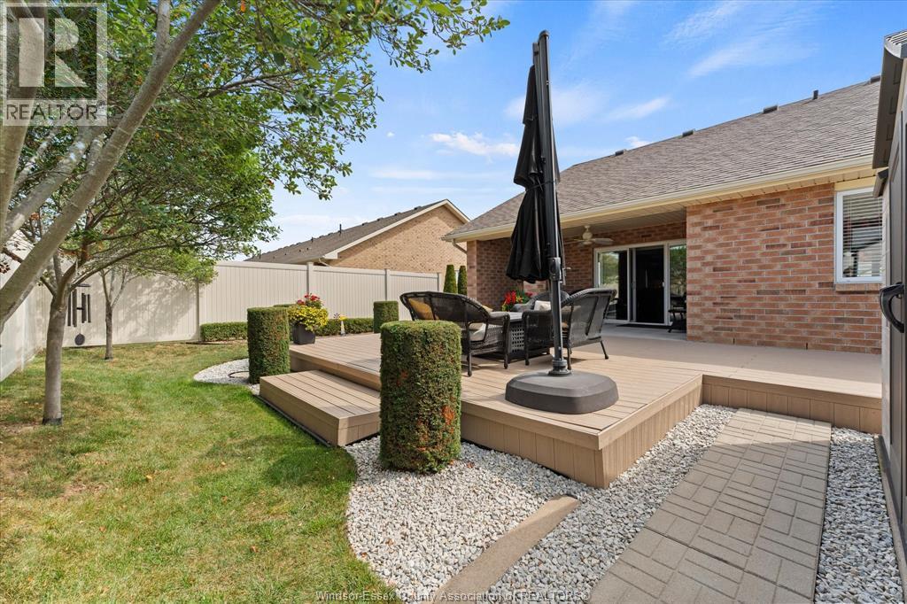 523 GOLFVIEW - Image 39