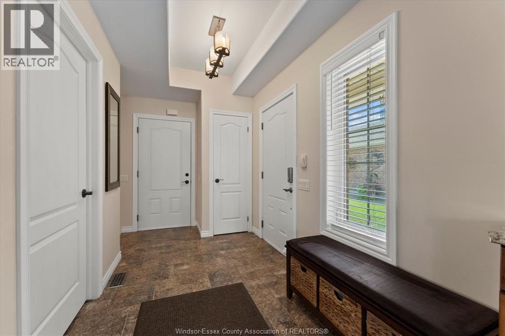 523 GOLFVIEW - Image 5