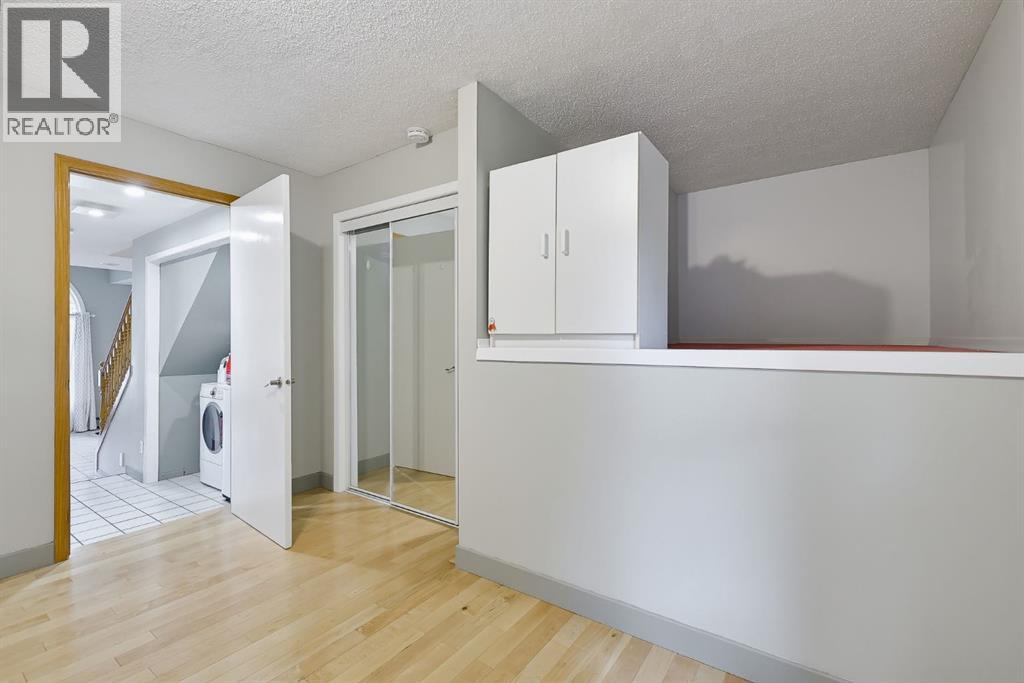 529 18 Avenue NW - photo 16