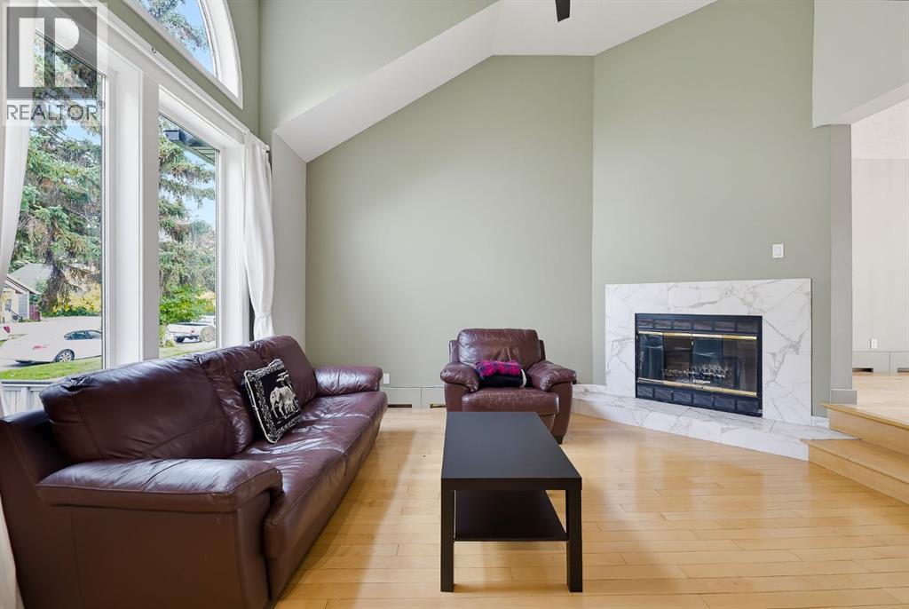 529 18 Avenue NW - photo 6