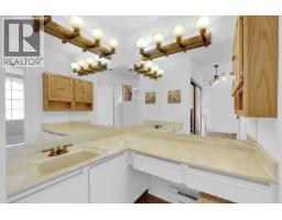 108 216 E 6th Street, North Vancouver, BC V7L1P5 Photo 21