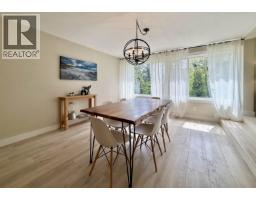 6376 Sunshine Coast Highway, Sechelt, BC V7Z0M3 Photo 11