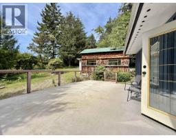 6376 Sunshine Coast Highway, Sechelt, BC V7Z0M3 Photo 22