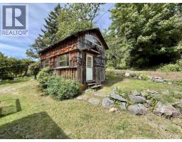 6376 Sunshine Coast Highway, Sechelt, BC V7Z0M3 Photo 35