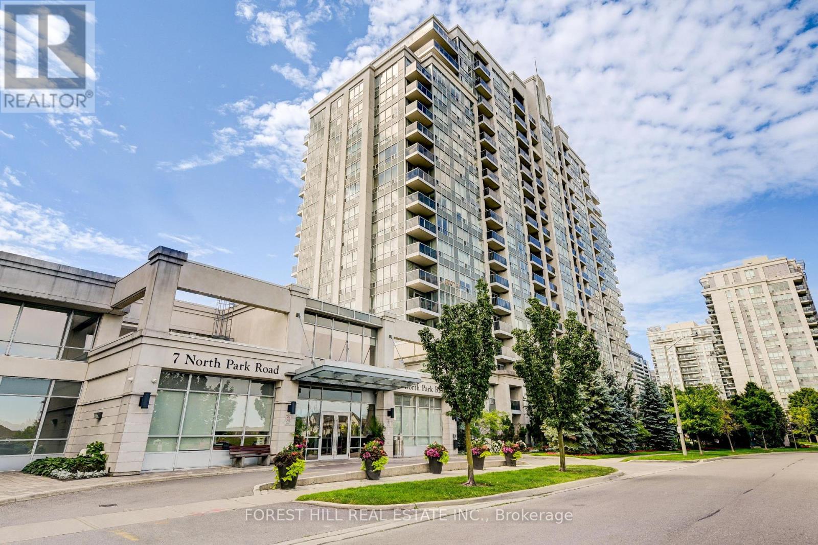 1509 - 15 NORTH PARK ROAD, Vaughan (Beverley Glen)