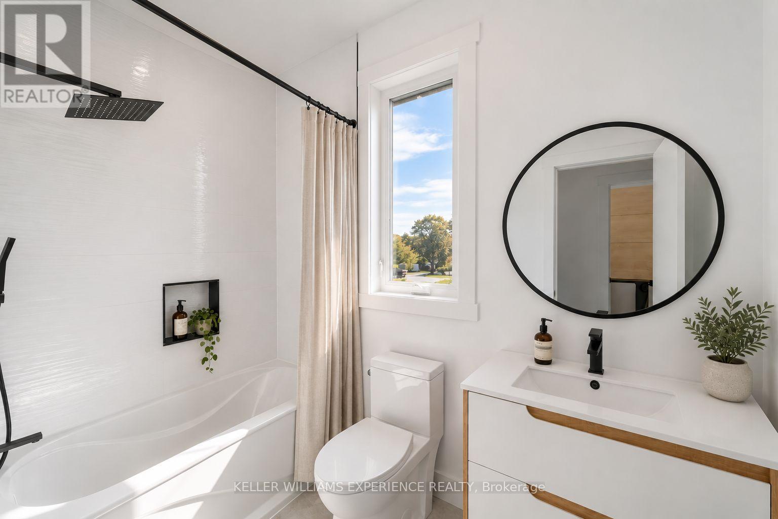 1055 Henry Street, Tay photo 12