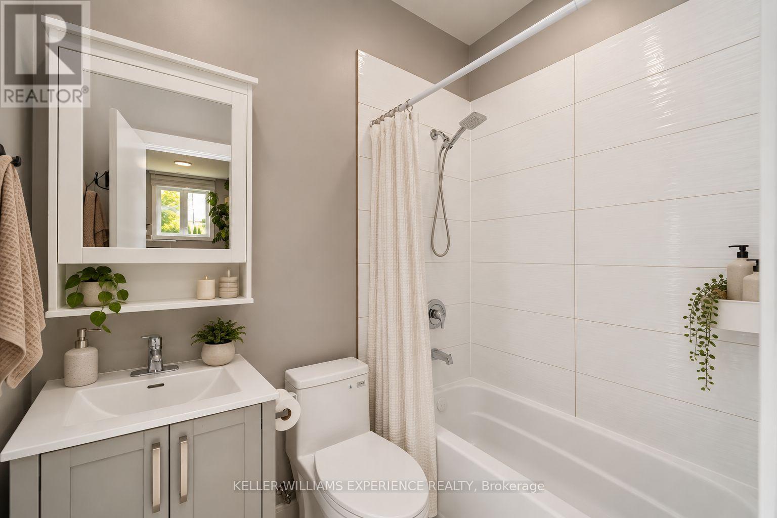 1055 Henry Street, Tay photo 18