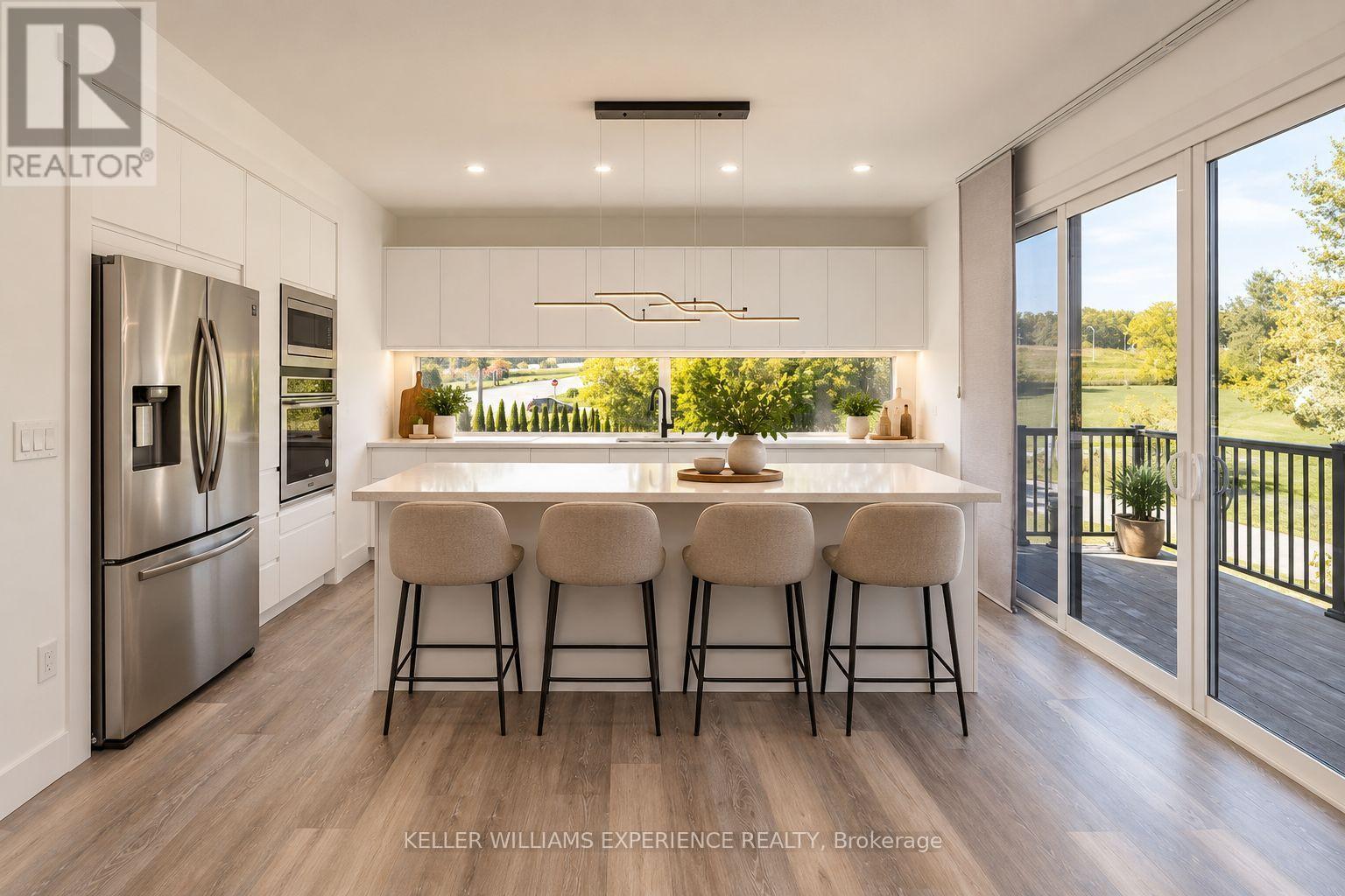 1055 Henry Street, Tay photo 3