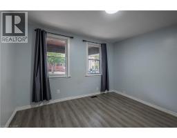 Laundry room - 137 Alfred Street, Brantford, ON N3S5G7 Photo 11