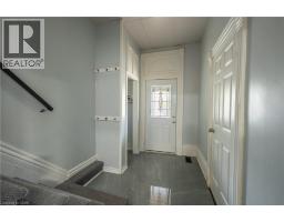 2pc Bathroom - 137 Alfred Street, Brantford, ON N3S5G7 Photo 9