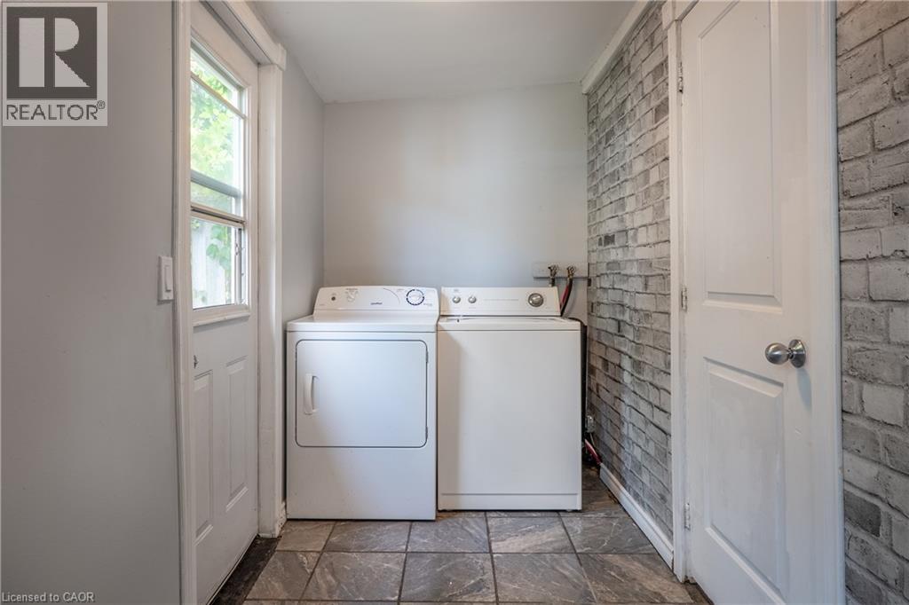 137 Alfred Street — photo 29