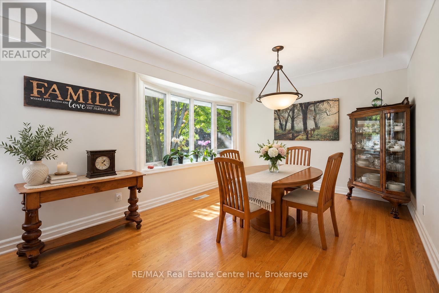 38 CALLANDER DRIVE - 4