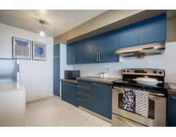 2001 14881 103a Avenue, Surrey, BC V3R0M5 Photo 8