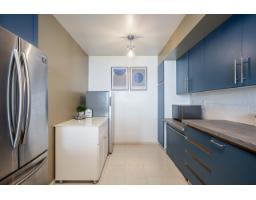 2001 14881 103a Avenue, Surrey, BC V3R0M5 Photo 9