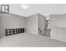 380 Royal Oak Heights NW - photo 21