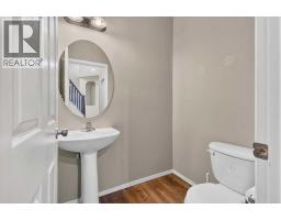 380 Royal Oak Heights NW - photo 15