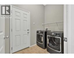 380 Royal Oak Heights NW - photo 16