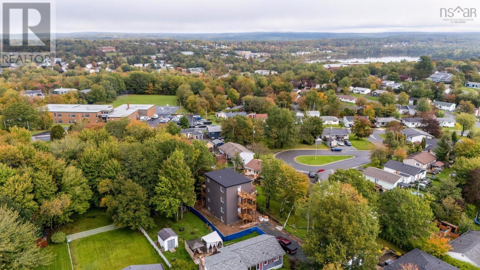 32 Aspen Crescent - 12