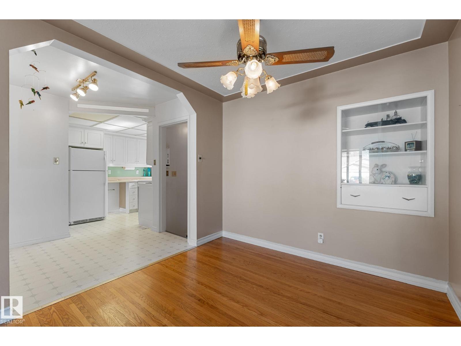 12227 58 ST NW - 16