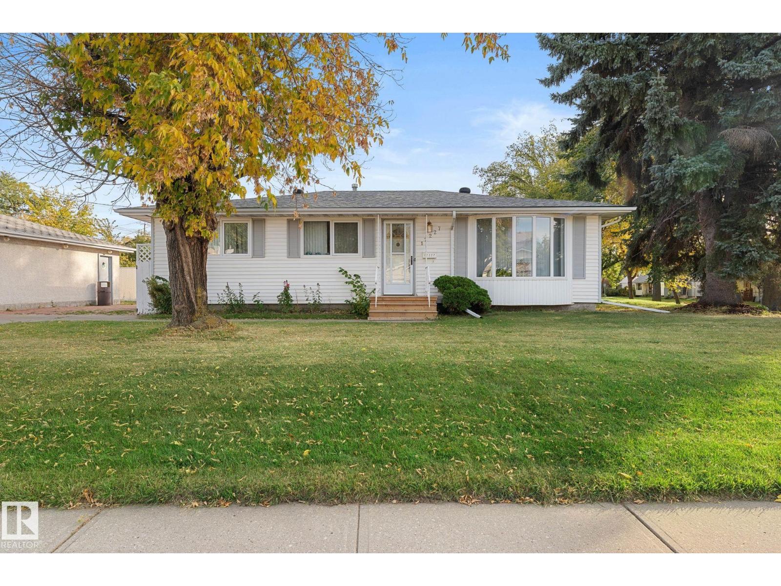 12227 58 ST NW - 3
