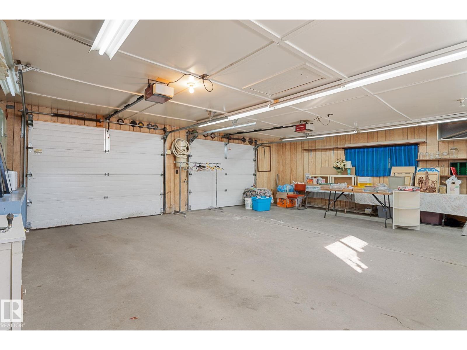 12227 58 ST NW - 42