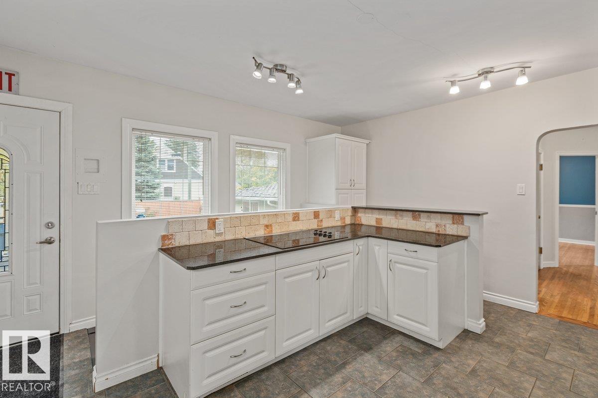 11631 130 ST NW - 13