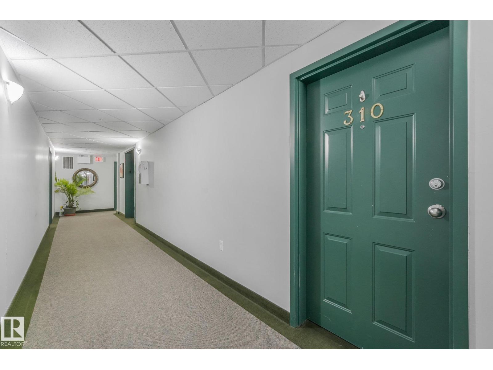 #310 4806 48 AV - 14