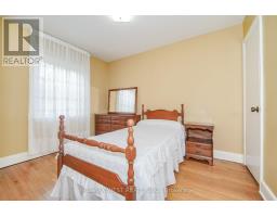 Den - 428 Maple Leaf Drive, Toronto, ON M6L1P7 Photo 6