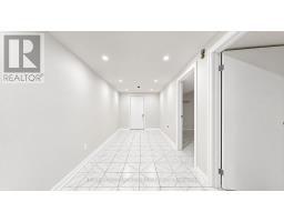 5 - 106 Stilecroft Drive, Toronto, ON M3J1A9 Photo 8