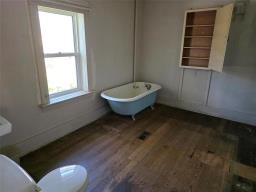 208 2nd Street, Oakville, MB R0H0Y0 Photo 22
