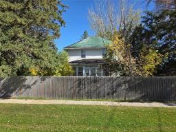 208 2nd Street, Oakville, MB R0H0Y0 Photo 34