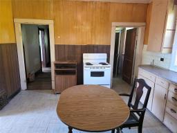 208 2nd Street, Oakville, MB R0H0Y0 Photo 9