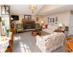 27 Hillcrest Avenue, Kawartha Lakes, ON K0M2B0 Photo 16