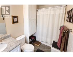 27 Hillcrest Avenue, Kawartha Lakes, ON K0M2B0 Photo 22