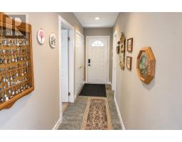 27 Hillcrest Avenue, Kawartha Lakes, ON K0M2B0 Photo 24