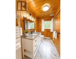 Bathroom - 20 Harrison Island, The Archipelago, ON P0G1K0 Photo 30