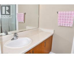 525 Oakvale Drive Unit# 2, Waterloo, ON N2T2G8 Photo 10