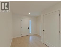 7129 Edgehill Crescent, Powell River, BC V8A0A1 Photo 18