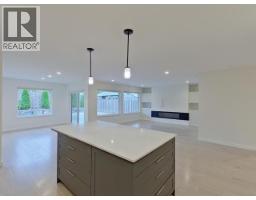 7129 Edgehill Crescent, Powell River, BC V8A0A1 Photo 16