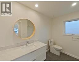 7129 Edgehill Crescent, Powell River, BC V8A0A1 Photo 24