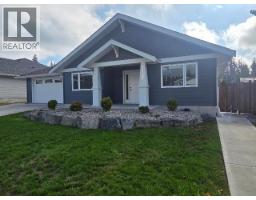 4pc Bathroom - 7129 Edgehill Crescent, Powell River, BC V8A0A1 Photo 6