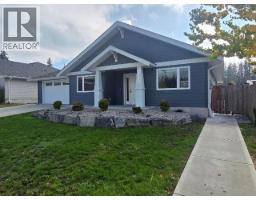 7129 Edgehill Crescent, Powell River, BC V8A0A1 Photo 40
