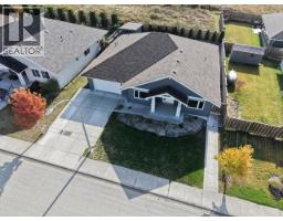 7129 Edgehill Crescent, Powell River, BC V8A0A1 Photo 45