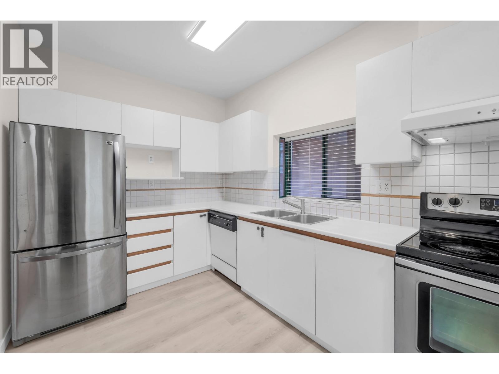Photo of 205 7300 GILBERT ROAD 17