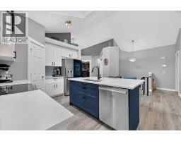 Recreational, Games room - 212 Cresthaven Place Sw, Calgary, AB T3B5W4 Photo 12