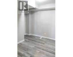 263 Tuscarora Unit# Main, Windsor, ON N9A3L6 Photo 10